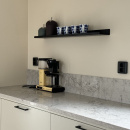 Seinähylly Hold - Musta