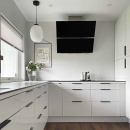 Profiilivedin Edge Straight - 350mm - Harjattu Musta