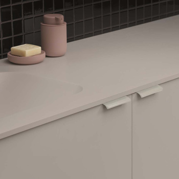 Profiilivedin Edge Straight - 100mm - Valkolakattu