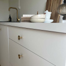 Nuppivedin Sture - 28mm - Harjattu Käsittelemätön Messinki