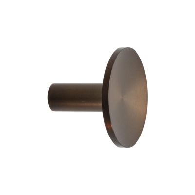 Koukku Sture - 28mm - Kiillotettu Messinki ryhmässä Koukut / Näytä kaikki koukut / Seinäkoukut @ Beslag Online (339390-21)