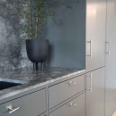 Vedin Uniform - 128mm - Harjattu Ruostumaton Teräksen Ilme