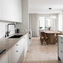 Profiilivedin Lip - Musta