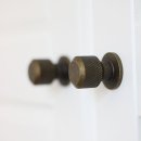 Nuppivedin Manor Round - AntiikkiMessinki