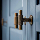 T-Nuppi Manor - AntiikkiMessinki