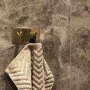 Pyyhekoukku Base 200 2-koukku - Kiillotettu Messinki