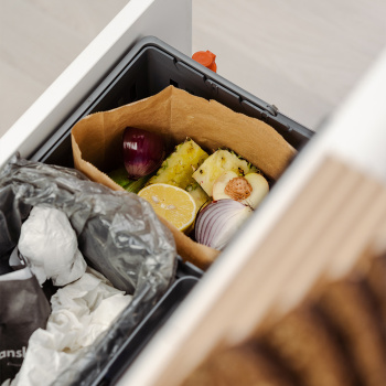 Kierrätys - Cube Compact Eco - Tummanharmaa