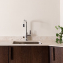 Vedin Shelter - Pähkinäpuu